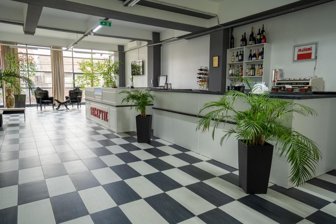 Hotel N Residence Timisoara Ngoại thất bức ảnh