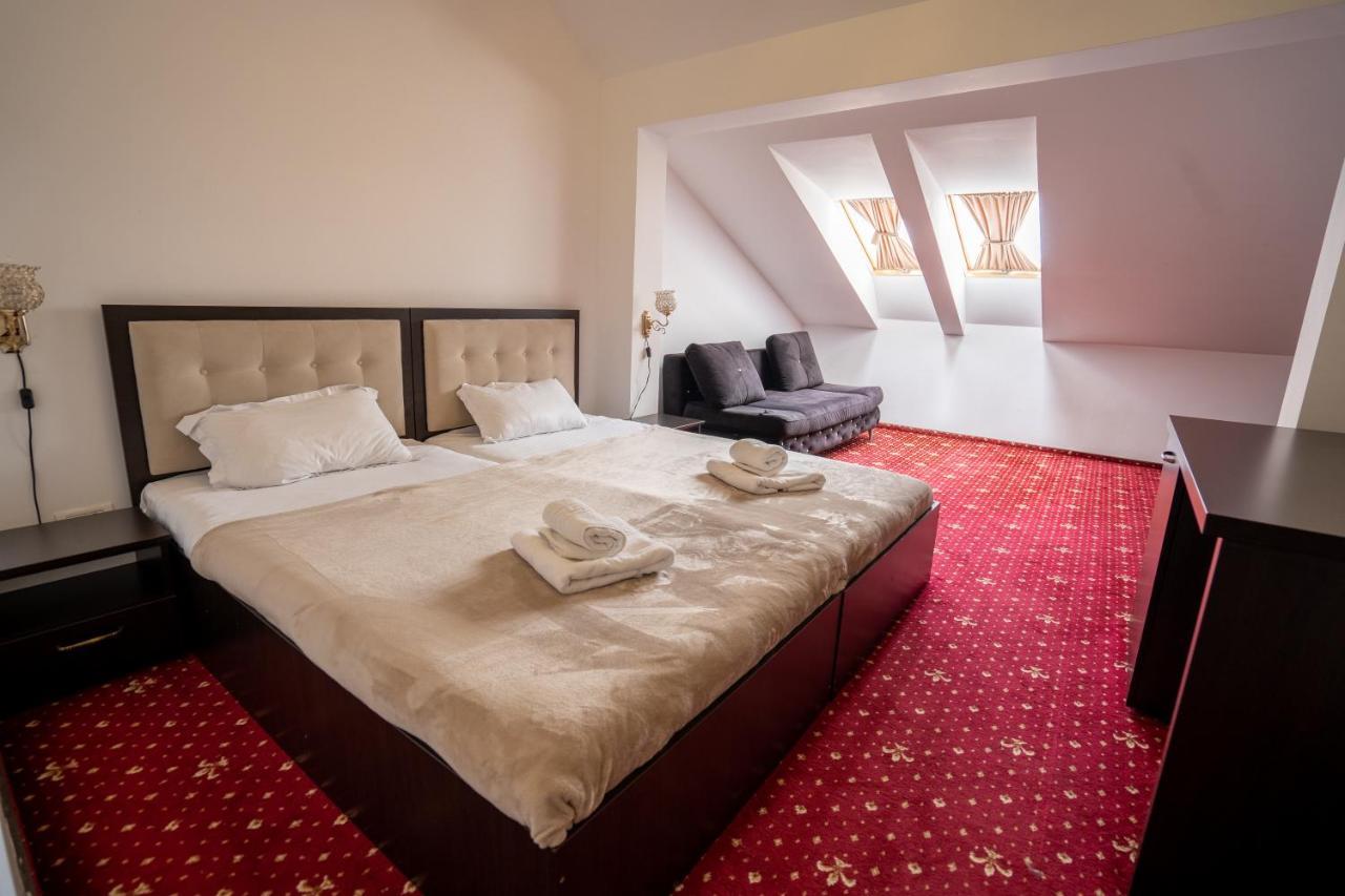 Hotel N Residence Timisoara Ngoại thất bức ảnh
