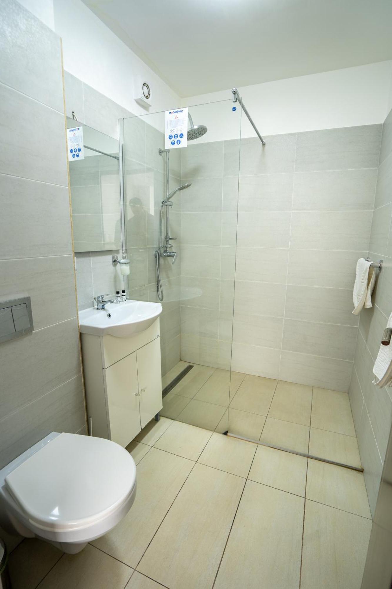 Hotel N Residence Timisoara Ngoại thất bức ảnh